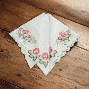 EMBROIDERED TABLECLOTH centerpiece on thick polyester roses 2’9”